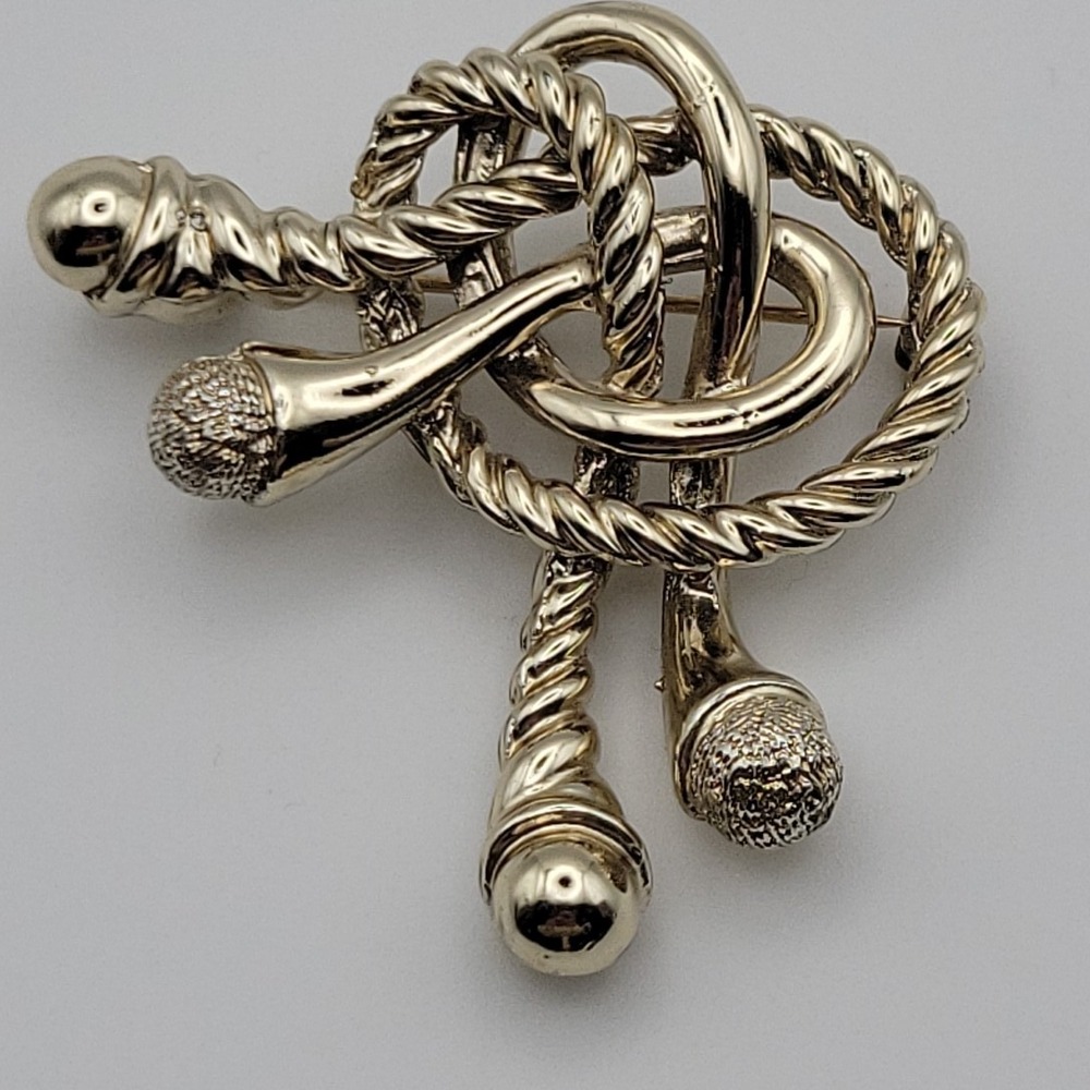 Marboux 488 Sculptural Knot Brooch Gold OS Vtg